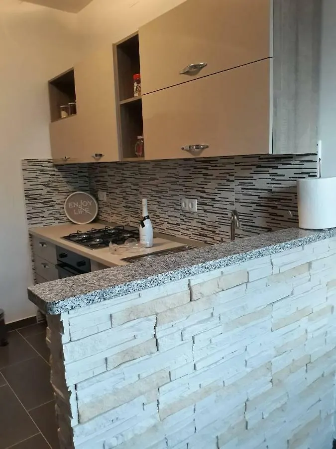 App Lana Apartman Crikvenica 0*,  Horvátország